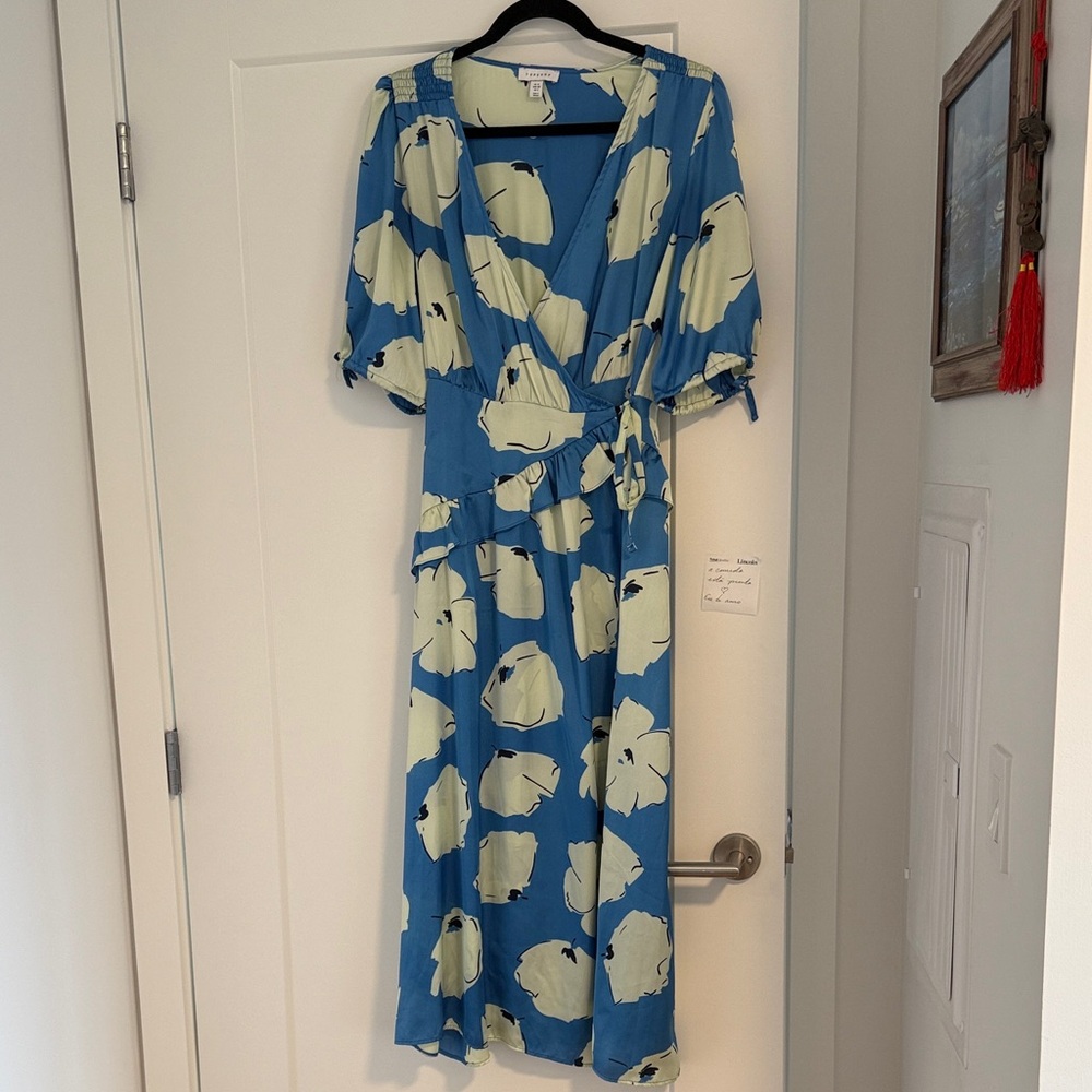 Topshop Blue and Cream Floral Dress